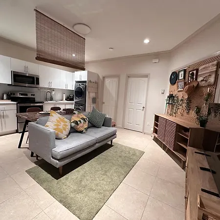 Metrotown Exquisite 1 Bed Room Private Entire Suite With Separated Entrance Burnaby Exterior photo